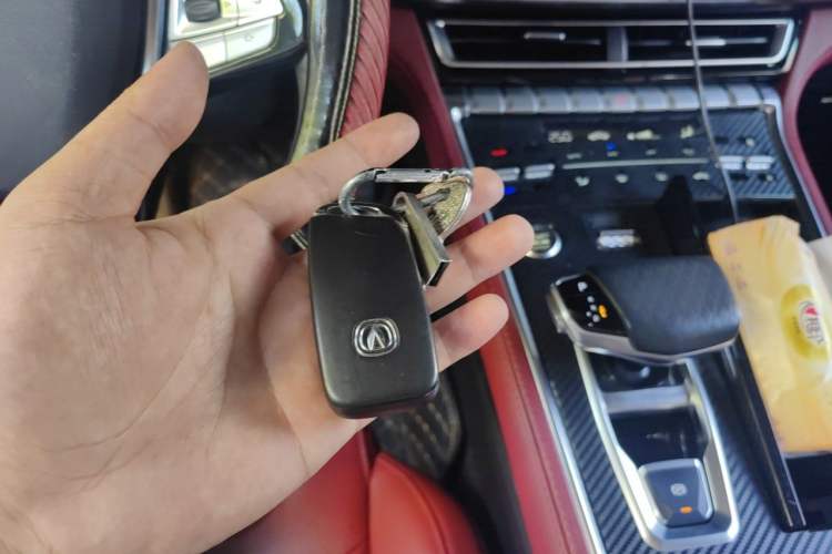 Used CHANGAN CS85 COUPE 2019 1.5T DCT Version China VI Standard Vehicle Key