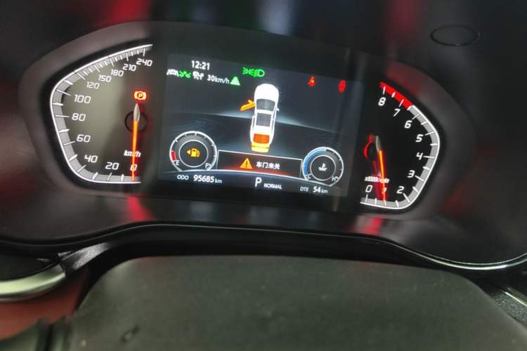 Used CHANGAN CS85 COUPE 2019 1.5T DCT Luxury Version China VI Standard Odometer Close Up