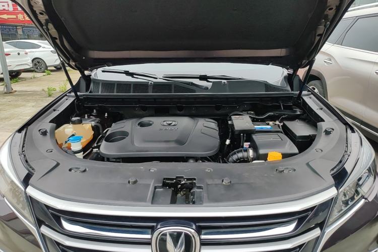 Used CHANGAN CS85 COUPE 2019 1.5T DCT Luxury Version China VI Standard Engine Bay
