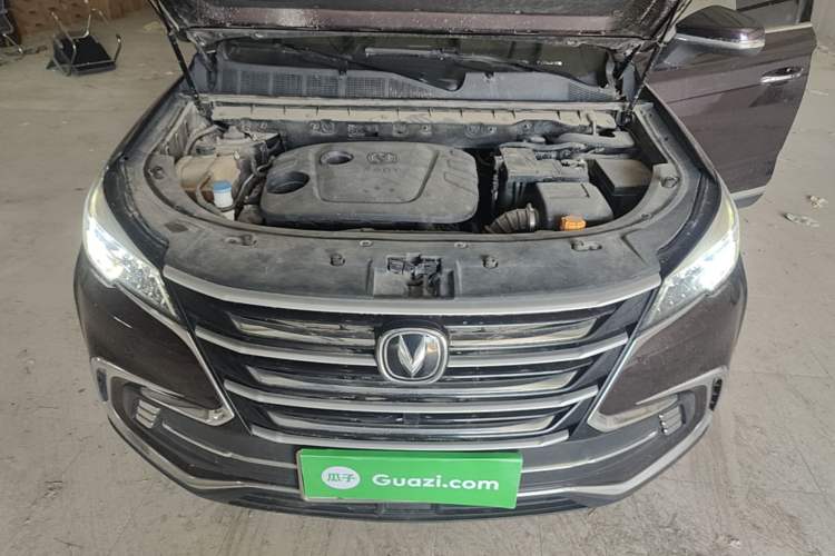 Used CHANGAN CS85 COUPE 2019 1.5T DCT Dynamic Version China VI Standard Engine Bay