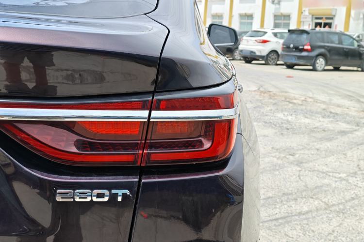 Used CHANGAN CS85 COUPE 2019 1.5T DCT Dynamic Version China VI Standard Exterior 9