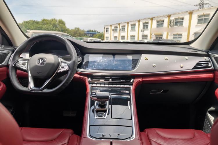 Used CHANGAN CS85 COUPE 2019 1.5T DCT Dynamic Version China VI Standard Interior 5