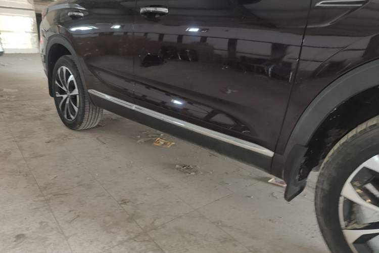 Used CHANGAN CS85 COUPE 2019 1.5T DCT Dynamic Version China VI Standard Right Side Sill