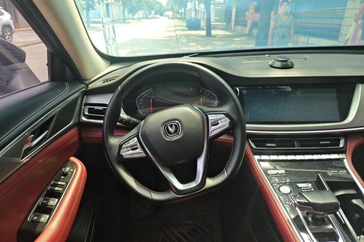Used CHANGAN CS85 COUPE 2019 1.5T DCT Luxury Version China VI Standard Steering Wheel
