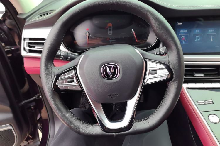 Used CHANGAN CS85 COUPE 2019 1.5T DCT Dynamic Version China VI Standard Steering Wheel