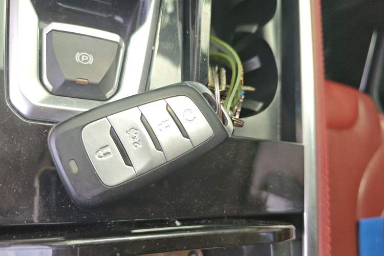 Used CHANGAN CS85 COUPE 2019 1.5T DCT Luxury Version China VI Standard Vehicle Key