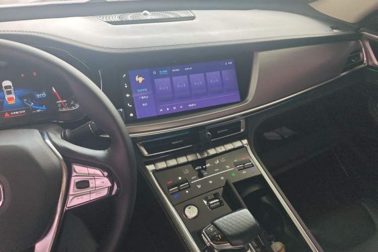 Used CHANGAN CS85 COUPE 2019 2.0T Automatic Version China V Standard Audio And AC Panel