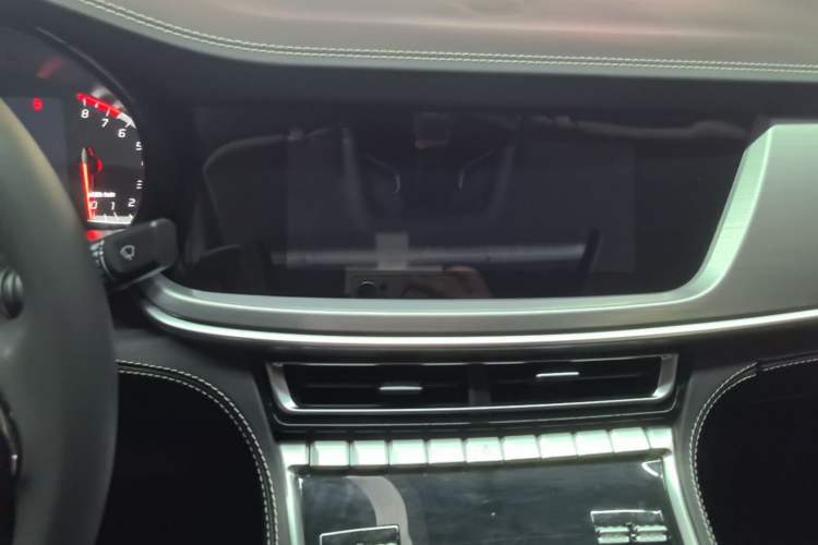 Used CHANGAN CS85 COUPE 2019 1.5T DCT Version China VI Standard Audio And AC Panel