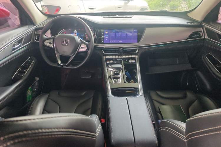 Used CHANGAN CS85 COUPE 2019 2.0T Automatic Version China V Standard Center Console