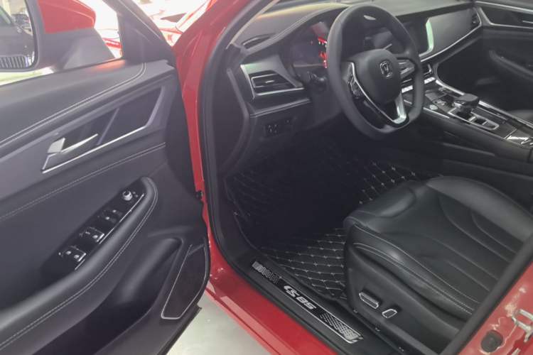 Used CHANGAN CS85 COUPE 2019 1.5T DCT Version China VI Standard Driver Seat