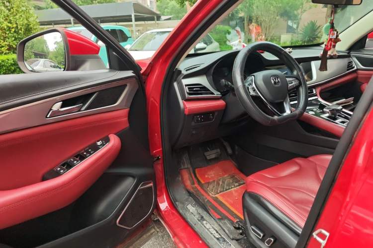 Used CHANGAN CS85 COUPE 2019 1.5T DCT Version China VI Standard Driver Seat
