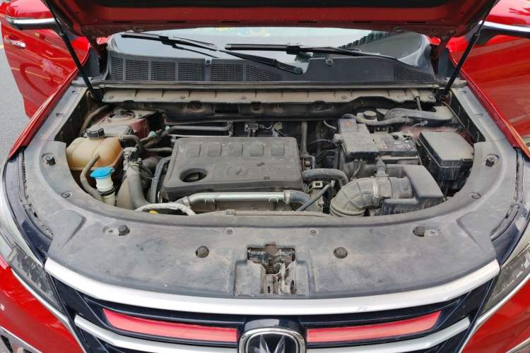 Used CHANGAN CS85 COUPE 2019 2.0T Automatic Luxury Edition China VI Standard Engine Bay