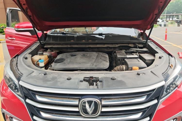 Used CHANGAN CS85 COUPE 2019 1.5T DCT Version China VI Standard Engine Bay