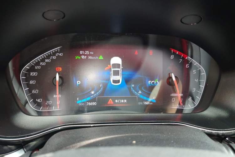 Used CHANGAN CS85 COUPE 2019 2.0T Automatic Luxury Edition China VI Standard Instrument Cluster