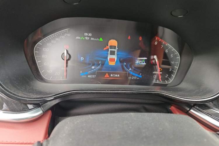 Used CHANGAN CS85 COUPE 2019 1.5T DCT Luxury Version China VI Standard Odometer Close Up