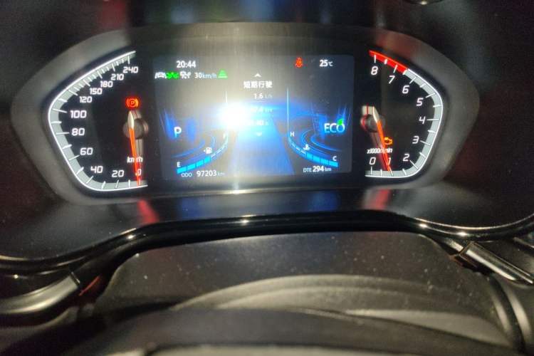 Used CHANGAN CS85 COUPE 2019 2.0T Automatic Luxury Edition China VI Standard Odometer Close Up