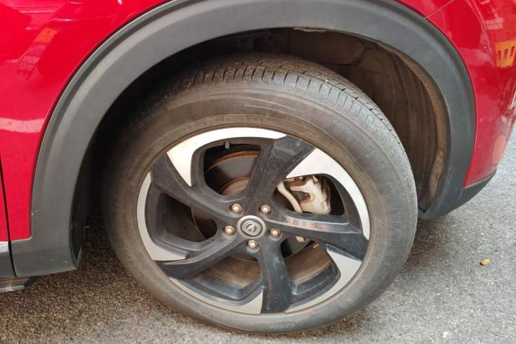 Used CHANGAN CS85 COUPE 2019 2.0T Automatic Version China V Standard Right Front Wheel Hub