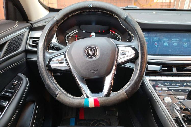 Used CHANGAN CS85 COUPE 2019 2.0T Automatic Version China V Standard Steering Wheel