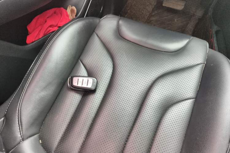 Used CHANGAN CS85 COUPE 2019 2.0T Automatic Luxury Edition China VI Standard Vehicle Key
