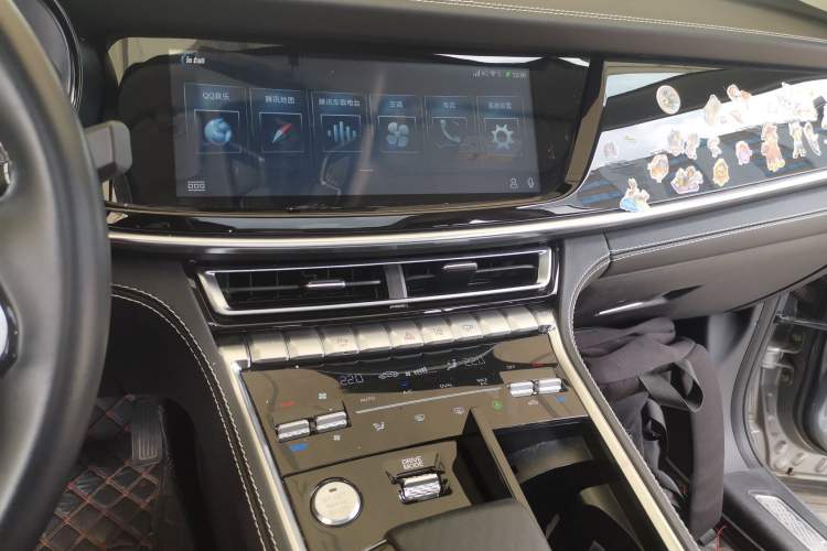 Used CHANGAN CS85 COUPE 2019 1.5T DCT Luxury Version China VI Standard Audio And AC Panel