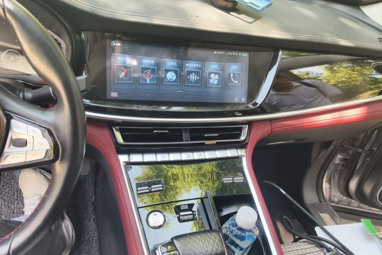 Used CHANGAN CS85 COUPE 2019 2.0T Automatic Luxury Edition China V Standard Audio And AC Panel