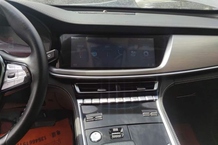 Used CHANGAN CS85 COUPE 2019 1.5T DCT Dynamic Version China VI Standard Audio And AC Panel