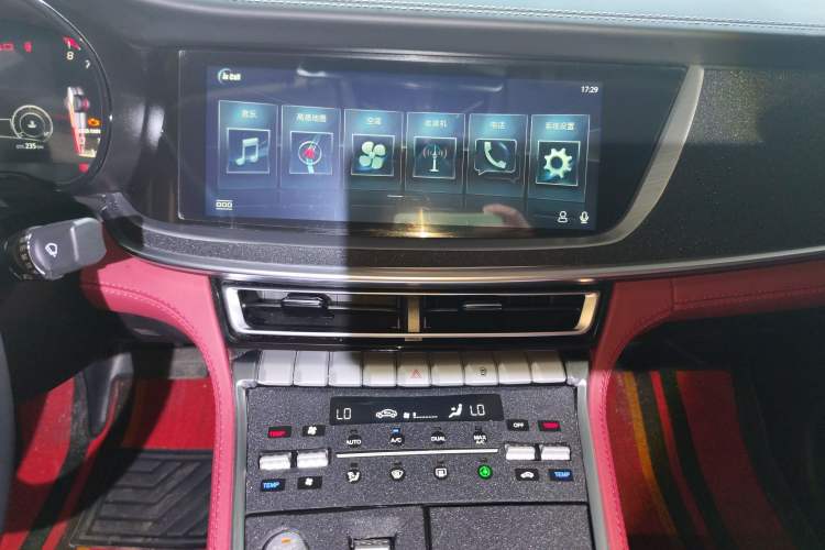 Used CHANGAN CS85 COUPE 2019 1.5T DCT Dynamic Version China VI Standard Audio And AC Panel
