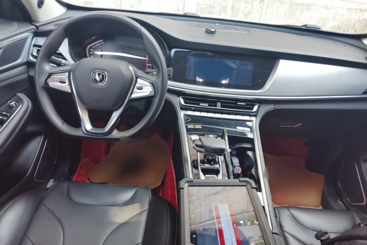 Used CHANGAN CS85 COUPE 2019 1.5T DCT Version China VI Standard Center Console