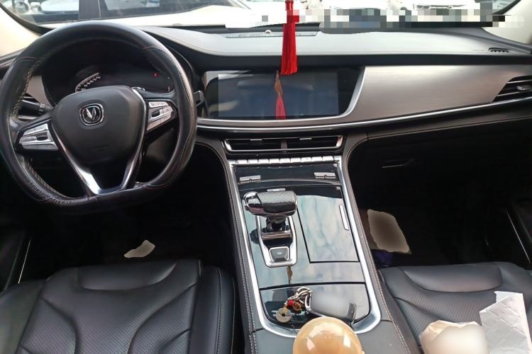 Used CHANGAN CS85 COUPE 2019 2.0T Automatic Version China V Standard Center Console