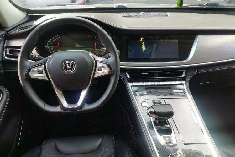 Used CHANGAN CS85 COUPE 2019 1.5T DCT Version China VI Standard Center Console