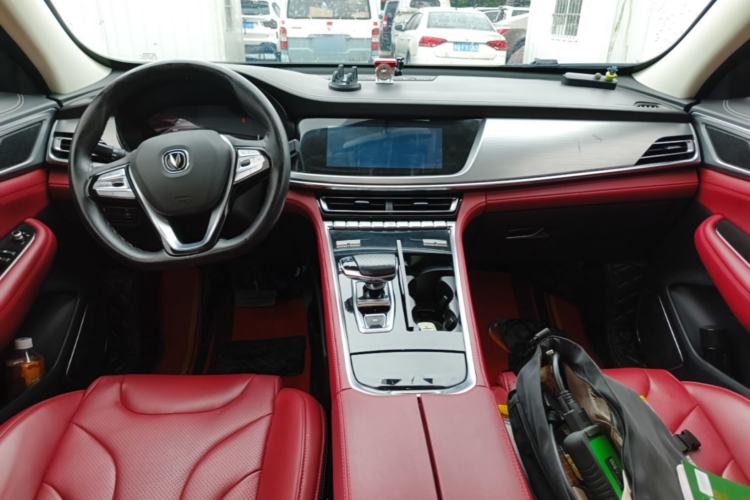 Used CHANGAN CS85 COUPE 2019 1.5T DCT Version China VI Standard Center Console