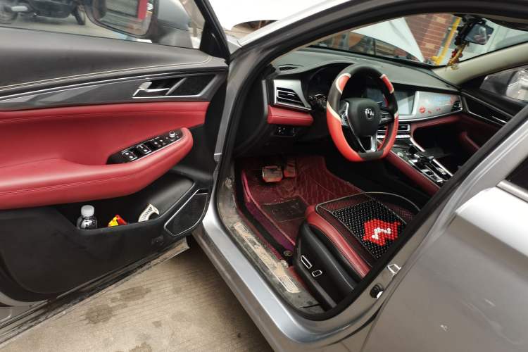 Used CHANGAN CS85 COUPE 2019 1.5T DCT Dynamic Version China VI Standard Driver Seat