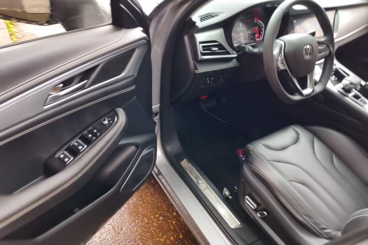 Used CHANGAN CS85 COUPE 2019 1.5T DCT Version China VI Standard Driver Seat