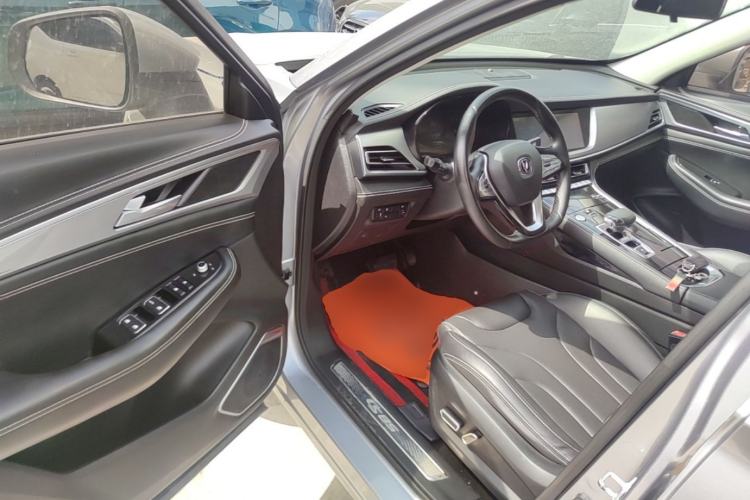 Used CHANGAN CS85 COUPE 2019 1.5T DCT Dynamic Version China VI Standard Driver Seat
