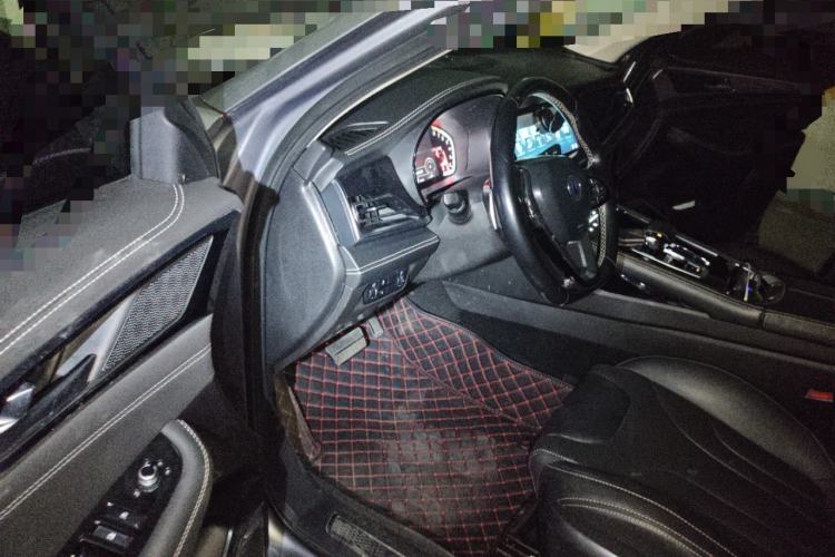 Used CHANGAN CS85 COUPE 2019 1.5T DCT Dynamic Version China VI Standard Driver Seat