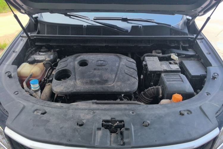 Used CHANGAN CS85 COUPE 2019 1.5T DCT Version China VI Standard Engine Bay