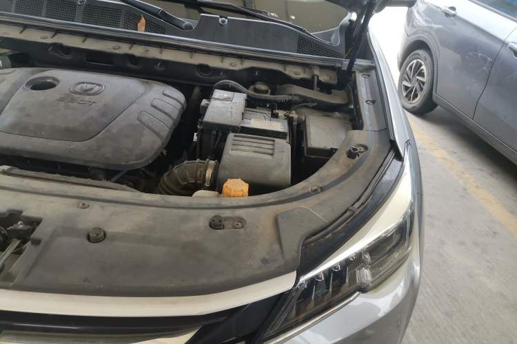 Used CHANGAN CS85 COUPE 2019 1.5T DCT Luxury Version China VI Standard Engine Bay Left