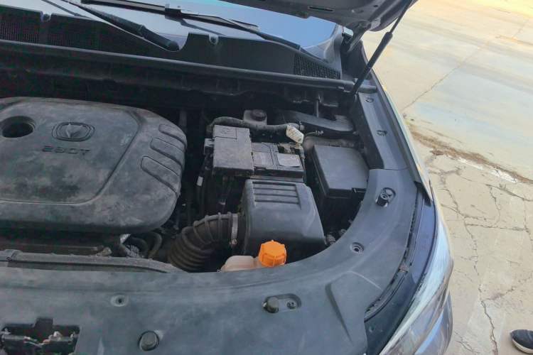 Used CHANGAN CS85 COUPE 2019 1.5T DCT Version China VI Standard Engine Bay Left