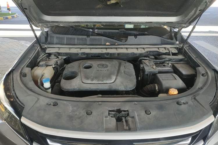 Used CHANGAN CS85 COUPE 2019 1.5T DCT Dynamic Version China VI Standard Engine Bay
