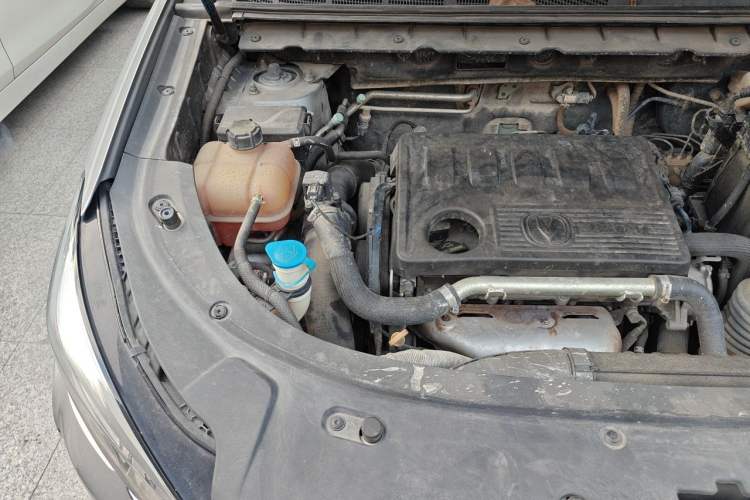 Used CHANGAN CS85 COUPE 2019 2.0T Automatic Version China V Standard Engine Bay Right