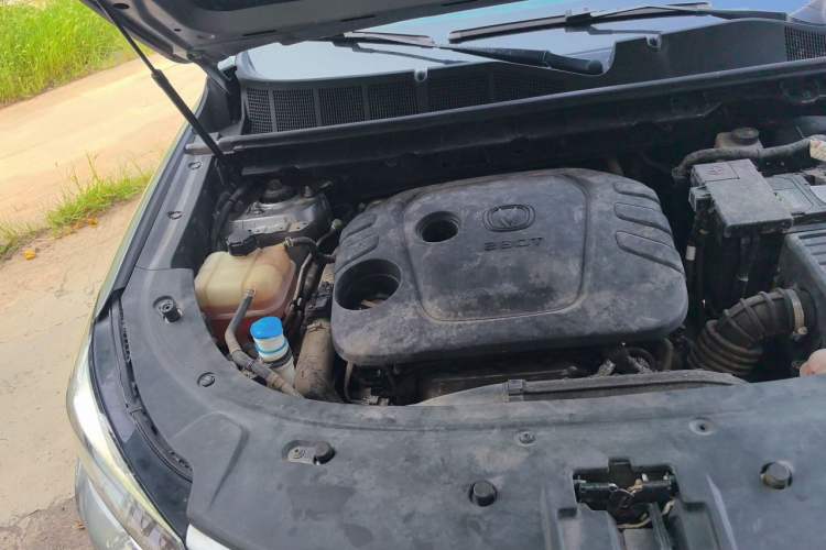 Used CHANGAN CS85 COUPE 2019 1.5T DCT Version China VI Standard Engine Bay Right