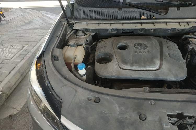 Used CHANGAN CS85 COUPE 2019 1.5T DCT Dynamic Version China VI Standard Engine Bay Right