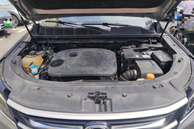 Used CHANGAN CS85 COUPE 2019 1.5T DCT Luxury Version China VI Standard Engine Bay