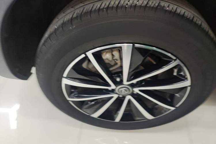 Used CHANGAN CS85 COUPE 2019 1.5T DCT Version China VI Standard Exterior 2