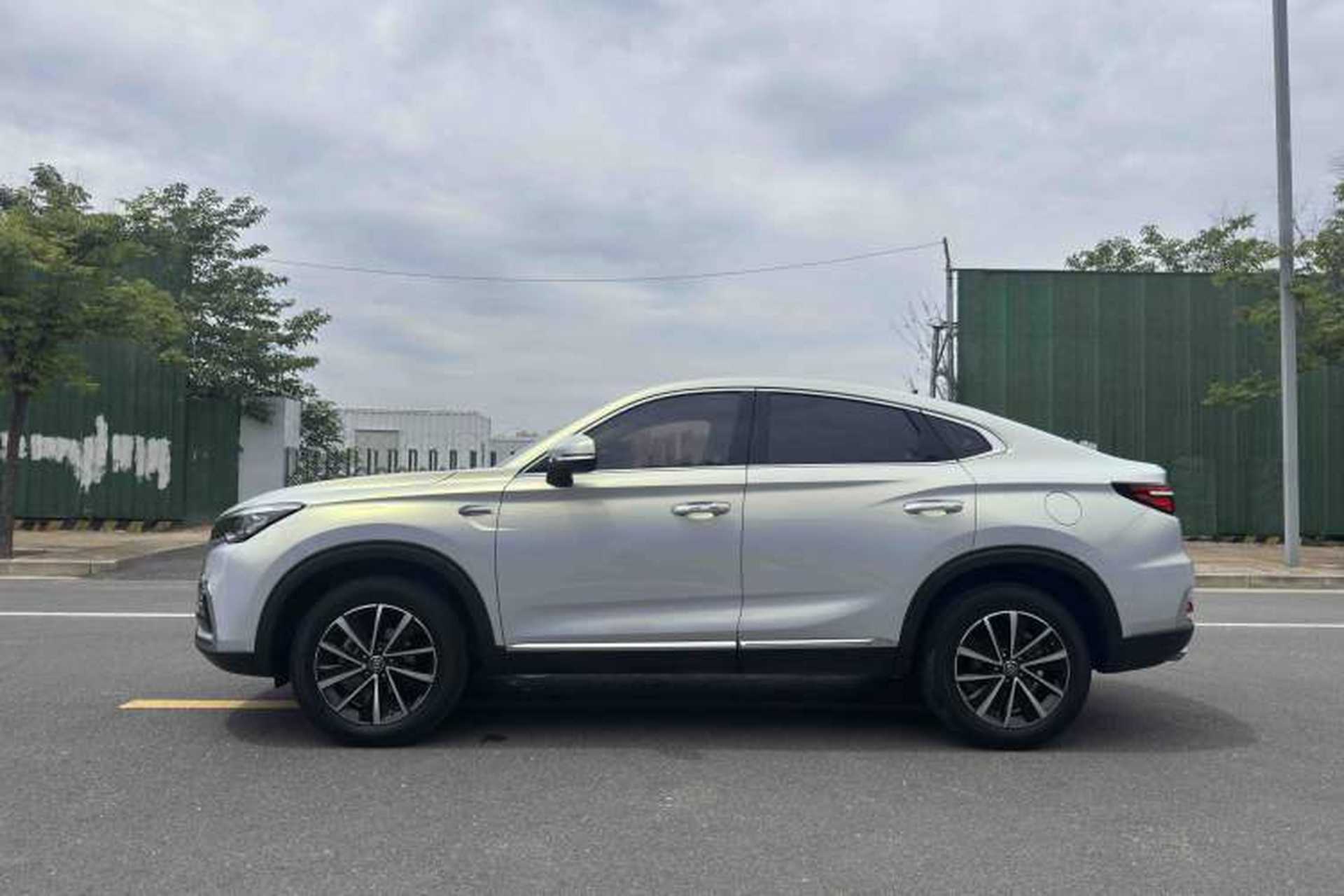 Used CHANGAN CS85 COUPE 2019 1.5T DCT Version China VI Standard Exterior 6