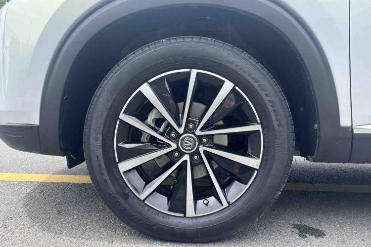 Used CHANGAN CS85 COUPE 2019 1.5T DCT Version China VI Standard Exterior 7