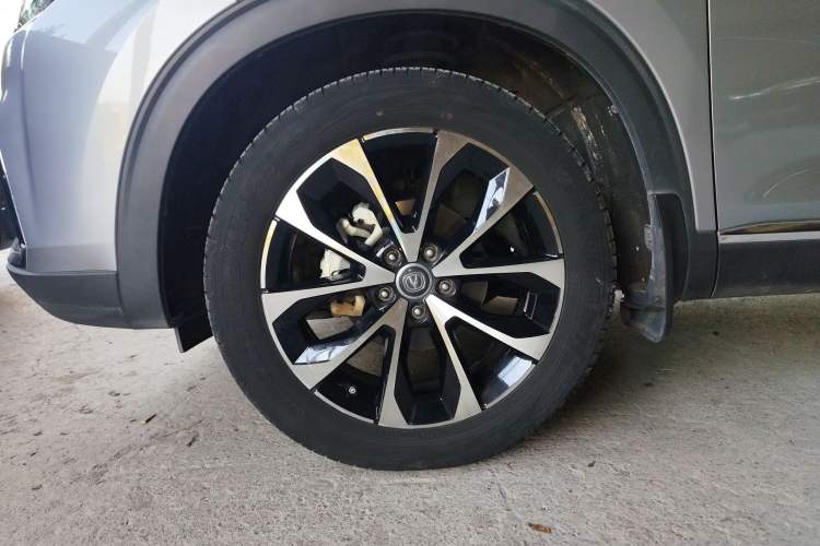 Used CHANGAN CS85 COUPE 2019 1.5T DCT Dynamic Version China VI Standard Exterior 7