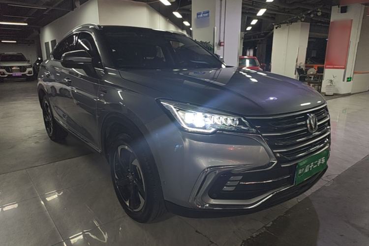Used CHANGAN CS85 COUPE 2019 2.0T Automatic Luxury Edition China VI Standard Front Right 45 Deg