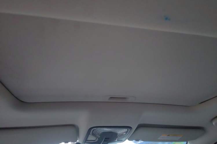 Used CHANGAN CS85 COUPE 2019 2.0T Automatic Version China VI Standard Headliner