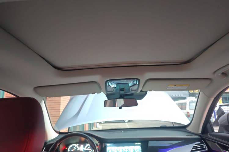 Used CHANGAN CS85 COUPE 2019 2.0T Automatic Smart Version China V Standard Headliner